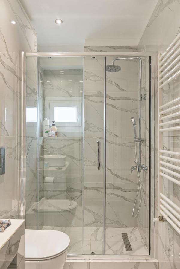 White Suite Armonia Солун Екстериор снимка
