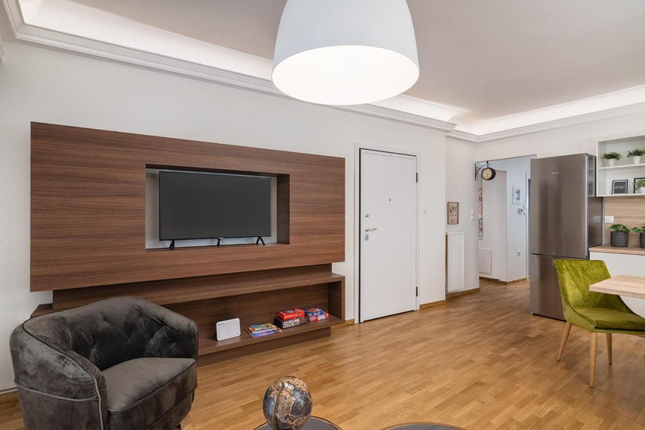 White Suite Armonia Солун Екстериор снимка